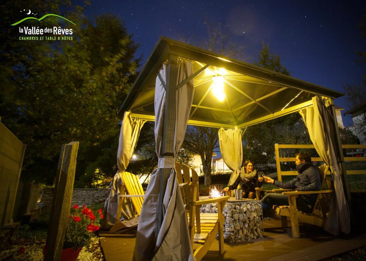 Maison D'Hotes & Spa La Vallee Des Reves Nods Екстер'єр фото