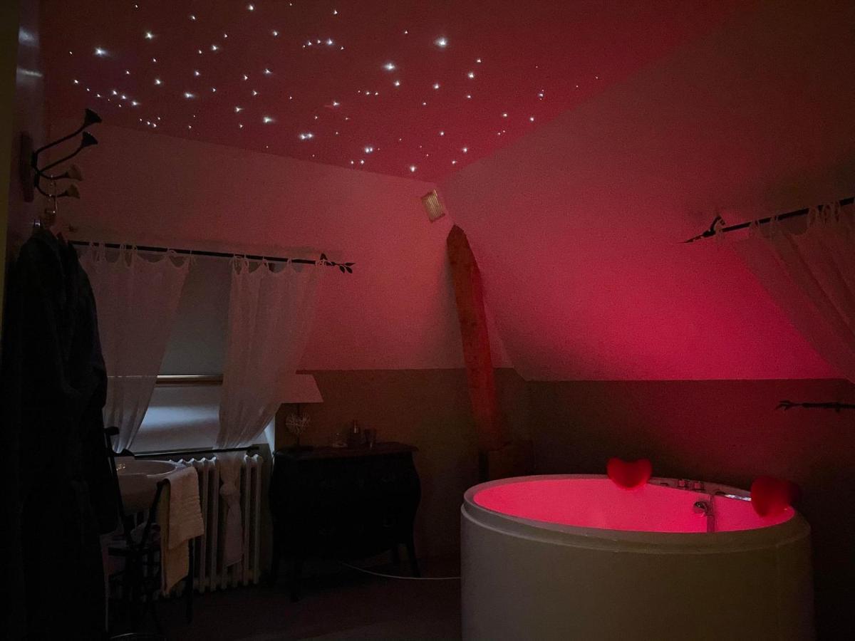 Maison D'Hotes & Spa La Vallee Des Reves Nods Екстер'єр фото